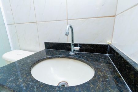 Casa de condomínio para alugar com 36m², 1 quarto e sem vagaBanheiro