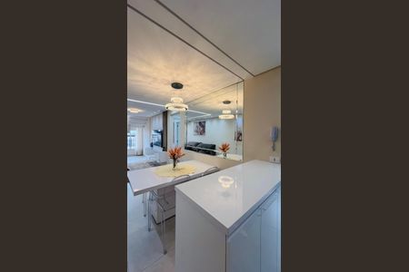 Apartamento à venda com 122m², 3 quartos e 2 vagasSala