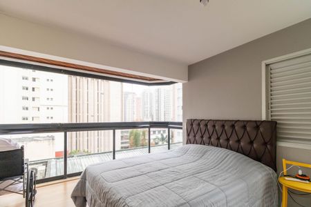 Apartamento à venda com 196m², 4 quartos e 3 vagas Apartamento à venda com 196m², 4 quartos e 3 vagasSuíte 2