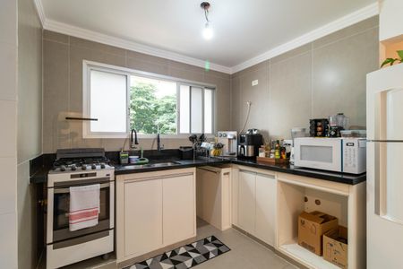 Apartamento à venda com 196m², 4 quartos e 3 vagas Apartamento à venda com 196m², 4 quartos e 3 vagasCozinha