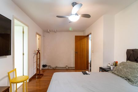 Apartamento à venda com 196m², 4 quartos e 3 vagas Apartamento à venda com 196m², 4 quartos e 3 vagasSuíte 3