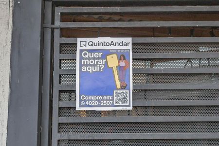 Casa à venda com 110m², 3 quartos e 2 vagasFachada e placa