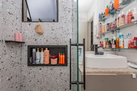 Casa à venda com 110m², 3 quartos e 2 vagasBanheiro da Suíte