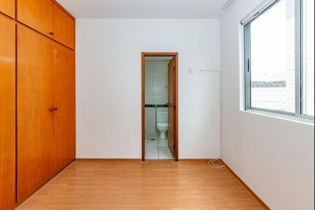 Apartamento para alugar com 90m², 3 quartos e 2 vagas Apartamento para alugar com 90m², 3 quartos e 2 vagasQuarto 1