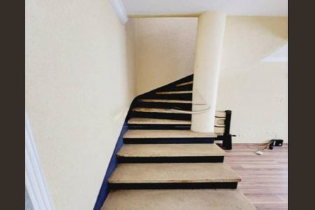 Casa à venda com 4 quartos, 220m² em Vila Diva, São Paulo