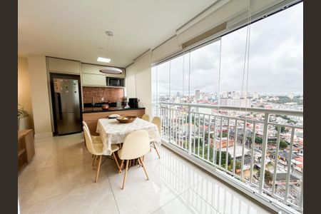 Apartamento à venda com 52m², 2 quartos e 1 vaga Apartamento à venda com 52m², 2 quartos e 1 vagaSala de jantar