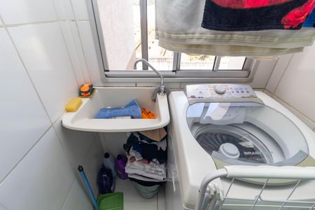 Apartamento à venda com 49m², 2 quartos e 1 vaga Apartamento à venda com 49m², 2 quartos e 1 vagaCozinha-Área de serviço