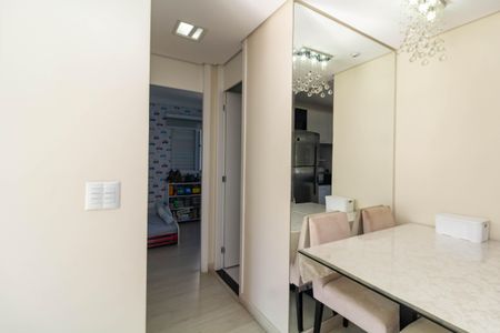 Apartamento à venda com 49m², 2 quartos e 1 vaga Apartamento à venda com 49m², 2 quartos e 1 vagaSala