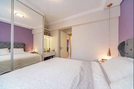 Apartamento à venda com 67m², 2 quartos e 2 vagasQuarto 2