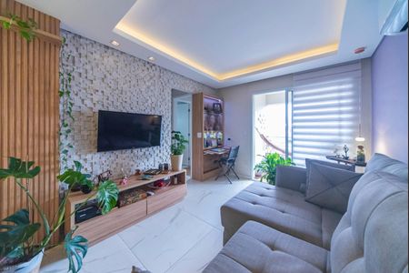 Apartamento à venda com 67m², 2 quartos e 2 vagasSala