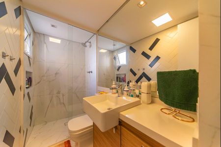 Apartamento à venda com 67m², 2 quartos e 2 vagasBanheiro Social