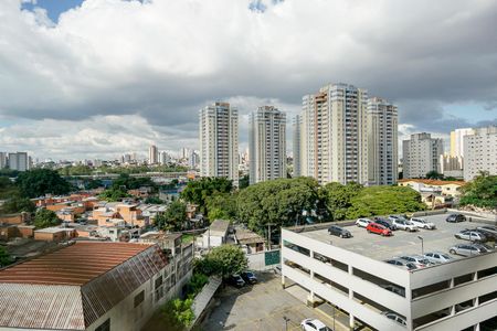 Apartamento à venda com 50m², 2 quartos e 1 vagaVista da varanda