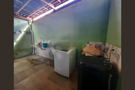 Casa à venda com 2 quartos, 140m² em Vila das Merces, São Paulo