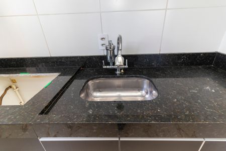 Apartamento à venda com 39m², 2 quartos e 1 vagaCozinha - Torneira