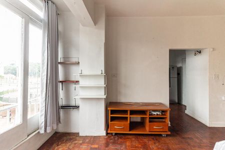 Studio à venda com 48m², 1 quarto e sem vaga Studio à venda com 48m², 1 quarto e sem vagaStudio