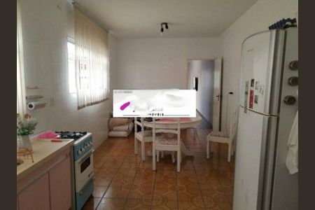 Casa à venda com 300m², 4 quartos e 6 vagas