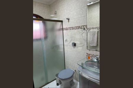 Casa à venda com 3 quartos, 125m² em Vila Liviero, São Paulo