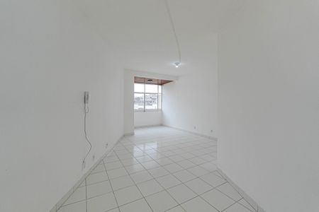 Studio à venda com 40m², 1 quarto e sem vaga Studio à venda com 40m², 1 quarto e sem vagaStudio