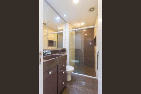 Apartamento à venda com 48m², 2 quartos e 1 vaga Apartamento à venda com 48m², 2 quartos e 1 vagaBanheiro