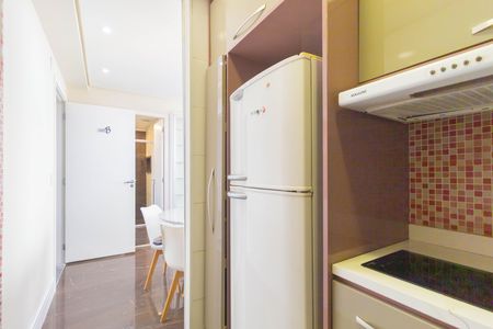 Apartamento à venda com 48m², 2 quartos e 1 vaga Apartamento à venda com 48m², 2 quartos e 1 vagaCozinha
