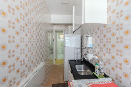 Apartamento à venda com 37m², 1 quarto e sem vagaCozinha e Área de Serviço