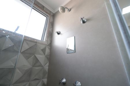 Apartamento à venda com 78m², 2 quartos e 2 vagasBanheiro da Suíte