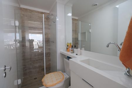 Apartamento à venda com 78m², 2 quartos e 2 vagasBanheiro Social