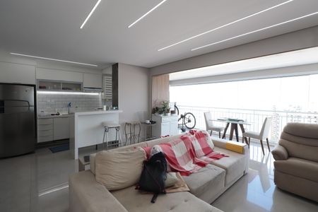 Apartamento à venda com 78m², 2 quartos e 2 vagasSala