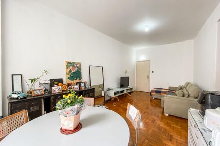 Apartamento à venda com 88m², 3 quartos e 1 vagaSala