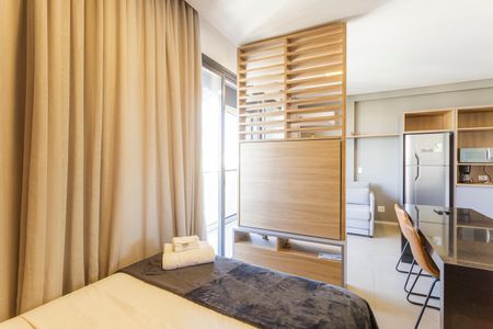 Studio para alugar com 34m², 1 quarto e sem vaga Studio para alugar com 34m², 1 quarto e sem vagaSala/Quarto