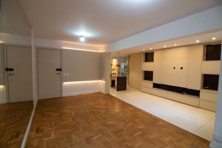 Apartamento à venda com 82m², 2 quartos e 1 vagaSala