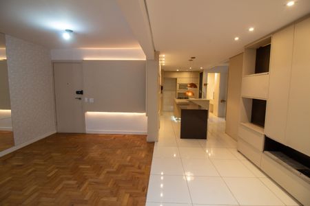 Apartamento à venda com 82m², 2 quartos e 1 vagaSala