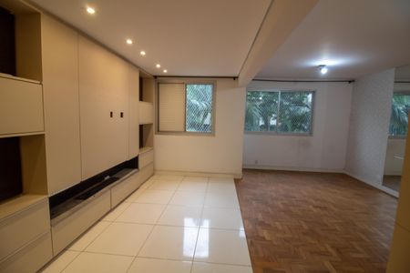 Apartamento à venda com 82m², 2 quartos e 1 vagaSala