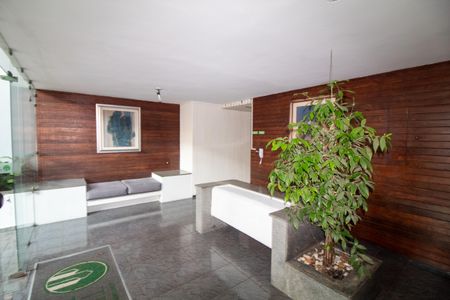 Apartamento à venda com 82m², 2 quartos e 1 vagaHall Social