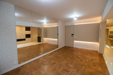 Apartamento à venda com 82m², 2 quartos e 1 vagaSala