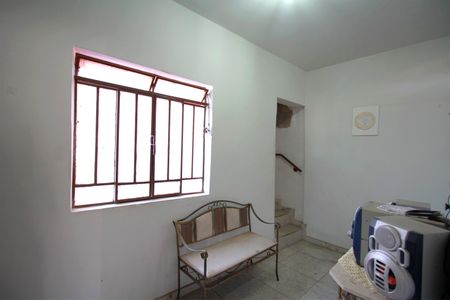 Casa à venda com 360m², 4 quartos e 1 vagaSala 2