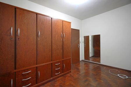 Casa à venda com 360m², 4 quartos e 1 vagaQuarto 1
