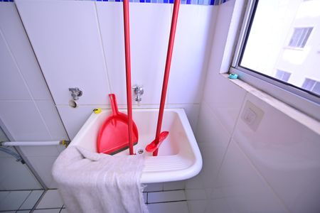 Apartamento para alugar com 45m², 2 quartos e 1 vaga Apartamento para alugar com 45m², 2 quartos e 1 vagaÁrea de Serviço