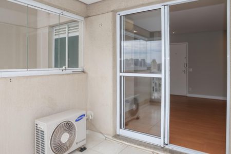 Apartamento à venda com 57m², 2 quartos e 1 vagaSacada