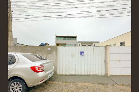 Casa para alugar com 60m², 2 quartos e 2 vagasFachada