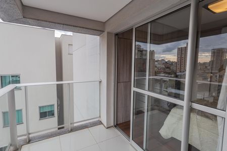 Apartamento à venda com 300m², 5 quartos e 5 vagasVaranda da Suíte 1