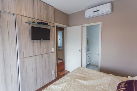 Apartamento à venda com 300m², 5 quartos e 5 vagasSuíte 1