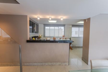 Apartamento à venda com 300m², 5 quartos e 5 vagasCozinha