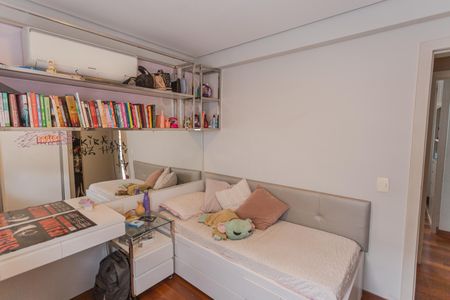 Apartamento à venda com 300m², 5 quartos e 5 vagasQuarto 3