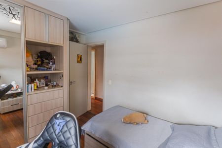 Apartamento à venda com 300m², 5 quartos e 5 vagasQuarto 2