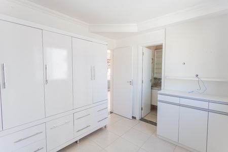 Apartamento para alugar com 127m², 3 quartos e 3 vagas Apartamento para alugar com 127m², 3 quartos e 3 vagasSuíte 1