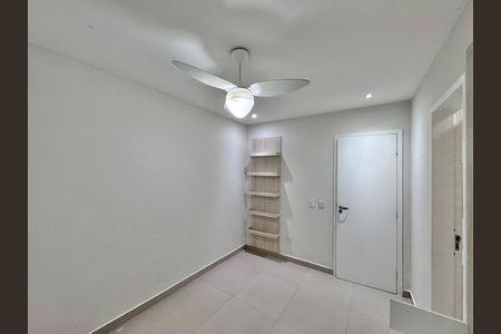 Casa de condomínio à venda com 200m², 3 quartos e 1 vagaSuíte 3 (Canadense)