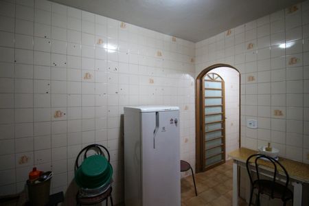 Casa à venda com 121m², 3 quartos e 2 vagasCozinha