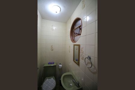 Casa à venda com 121m², 3 quartos e 2 vagasBanheiro 3