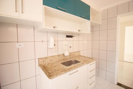 Apartamento para alugar com 77m², 3 quartos e sem vaga Apartamento para alugar com 77m², 3 quartos e sem vagaCozinha